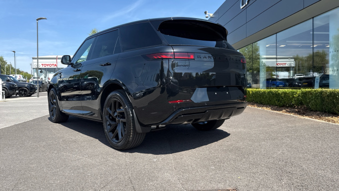 Land Rover Range Rover Sport 3.0 D250 Battersea Edition 5dr Auto Diesel Estate - Image 41
